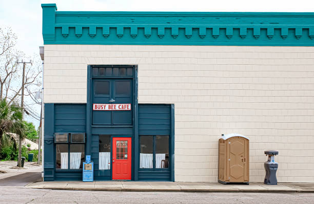 Best Emergency porta potty rental  in Lakewood, OH